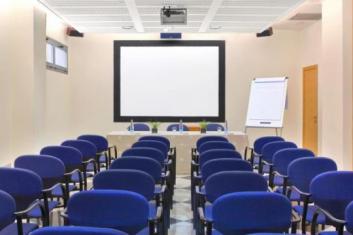 Pack instal·lació projec. sala d'actes, restaurants, esglésies